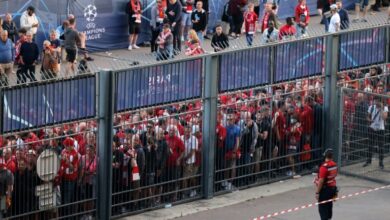 Photo of A crush, teargas and chaos before Champions League final