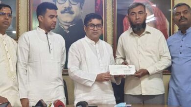 Photo of Deceased Prity’s Family Gets PM’s Grant of Tk 20 Lakh
