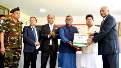 Photo of Bangladesh donates medical supply to Sri Lanka
