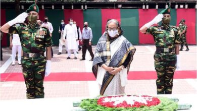 Photo of PM offers prayers at Bangabandhu’s mazar in Tungipara