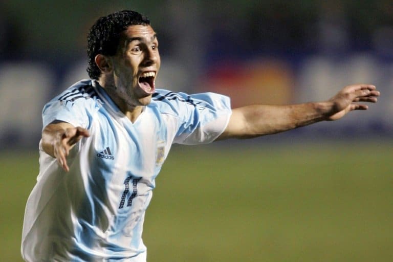 Argentina forward Tevez annnounces retirement