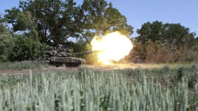 Photo of Ukraine hits Russian targets, France offers Odessa help