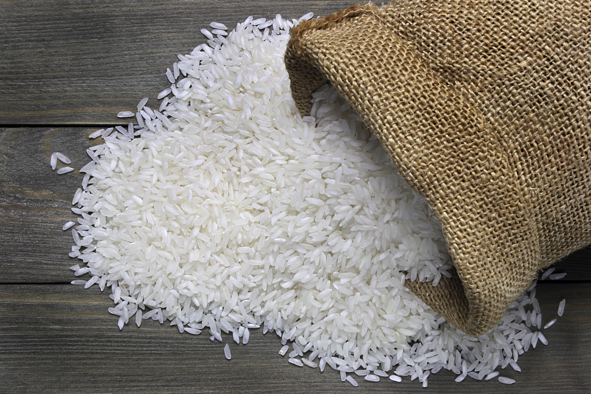 50 lakh low-income families to get 30-kg rice during lean season