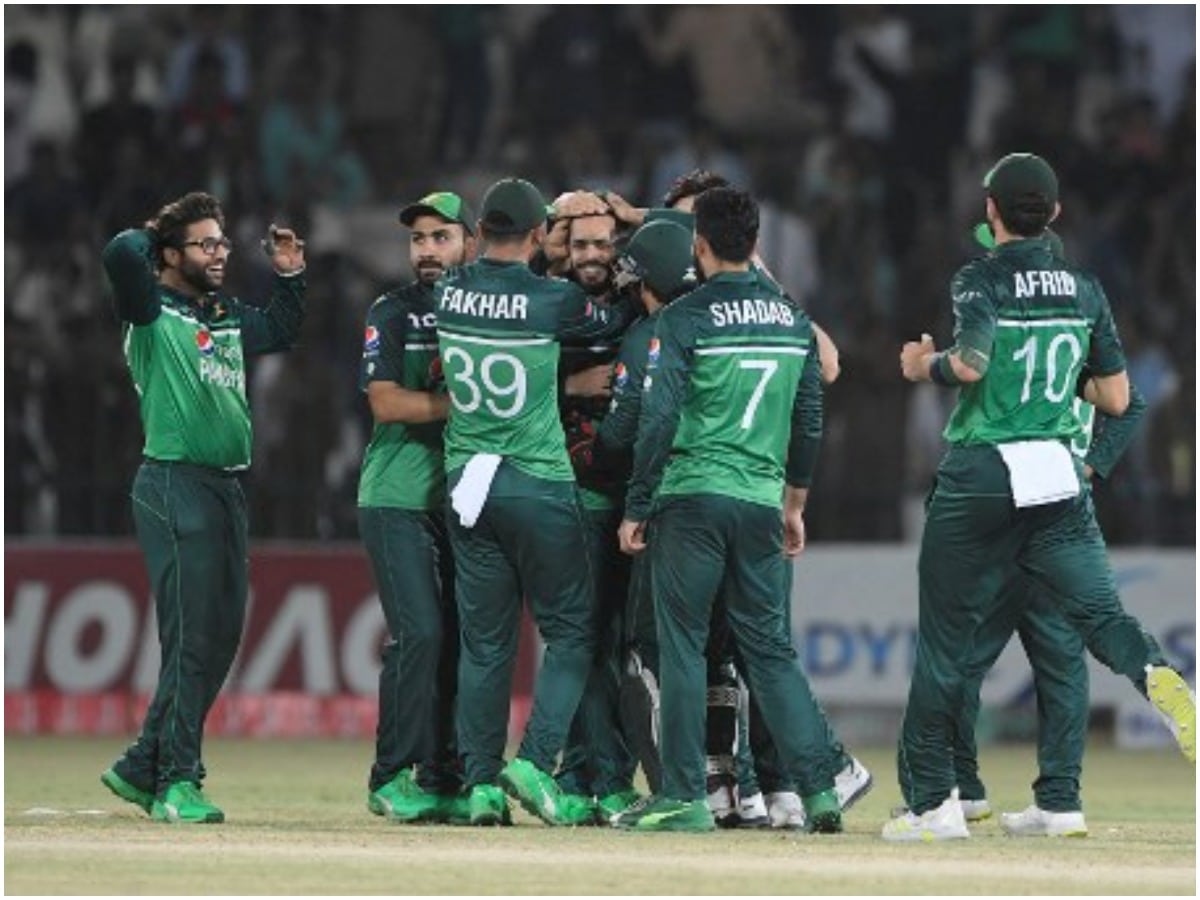 Pakistan thrash WI by 120 runs; gain unassailable 2-0 lead in 3-match series