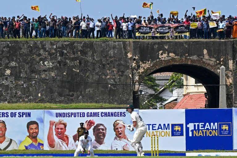 Sri Lanka protests reach cricket fences at Galle Test