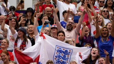 Photo of Colourful London catches final fever as women bid for glory