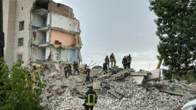 Photo of Russian shelling in east Ukraine kills at least 15