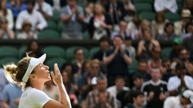 Photo of Halep downs Badosa to reach fifth Wimbledon quarter-final