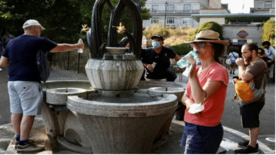 Photo of Britain swelters on its hottest day ever as temperatures hit 40C