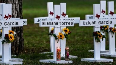 Photo of Report finds ‘lackadaisical’ police response to Texas school shooting