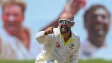 Photo of Cummins lauds ‘unplayable’ Lyon after big first Test win