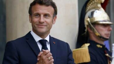 Photo of Macron says Iran nuclear deal ‘still possible’