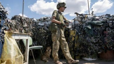 Photo of Outgunned Ukraine troops face brutal fight to regain south