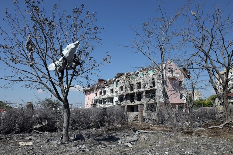 Ukraine says Russian missiles kill 21 near Odessa