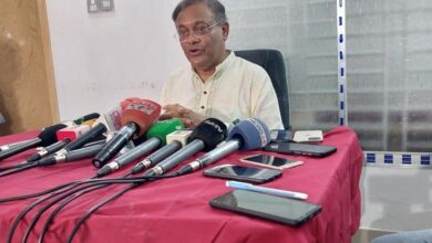 Photo of Hasan Mahmud urges BNP to look into world situation