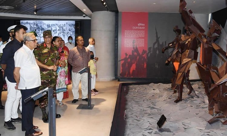 President visits Bangabandhu Military Museum