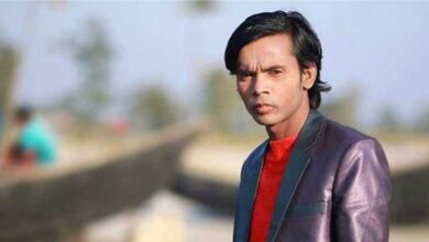 Photo of DB grils Hero Alom for controversial videos