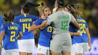 Photo of Debinha gives holders Brazil Copa America Femenina win
