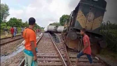 Photo of Freight train derails in Kushtia, leaks 42 tonnes of oil