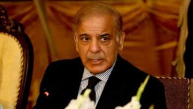 Photo of Pakistan court summons PM Shehbaz, his son in money laundering case