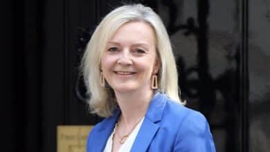 Photo of UK Foreign Secretary Liz Truss joins race to replace Boris Johnson as Tory party leader