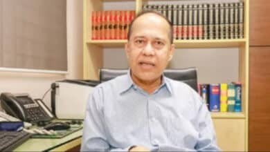 Photo of CEC apologises for his rifle against sword comment