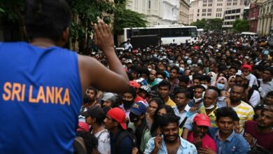 Photo of Airport staff block Gotabaya Rajapaksa from leaving Sri Lanka