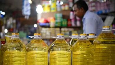 Photo of Per liter edible oil price reduced by Tk 53 in Ctg wholesale market