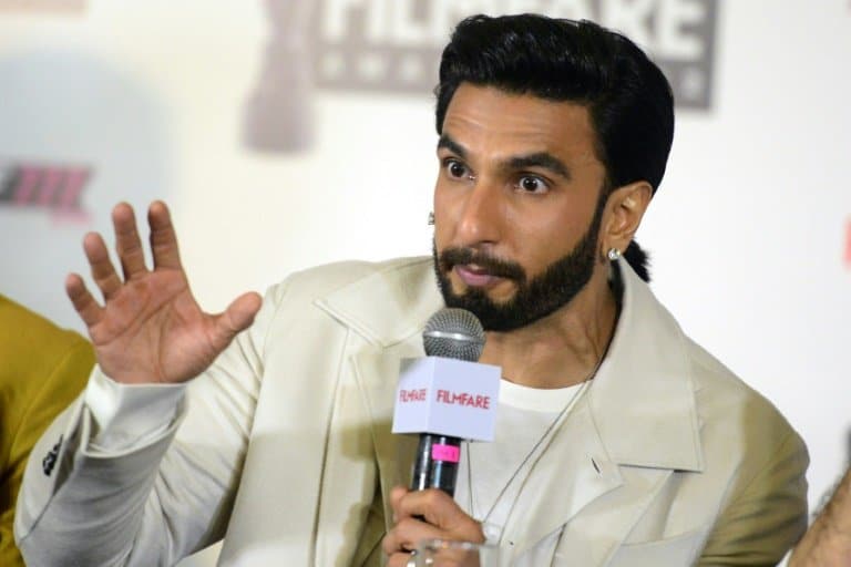 Ranveer Singh questioned by police for nude shoot