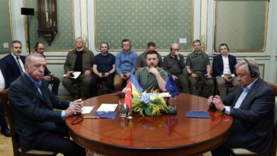 Photo of Zelensky hails Turkish leader’s visit as Russian strikes batter Kharkiv