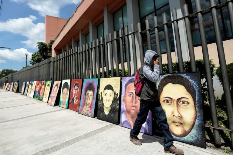 Mexico arrests ex-top prosecutor over disappearance of 43 students