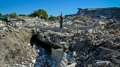 Photo of Zelensky condemns Russian ‘terror’ after damage to nuclear plant