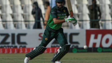 Photo of Rizwan, Salman guide Pakistan to seven-wicket win over Netherlands