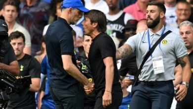 Photo of Conte, Tuchel see red as Kane snatches Spurs draw at Chelsea