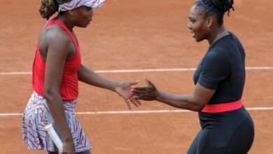 Photo of Venus and Serena Williams handed US Open doubles wild card