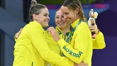 Photo of Pool queen McKeon makes Commonwealth history as Kiplimo dances to 10,000 win