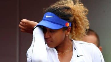 Photo of Osaka retires in Toronto opener with back pain