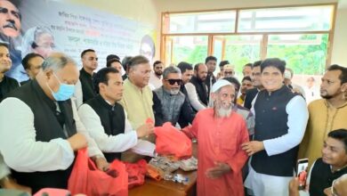 Photo of If BNP destroys public property, AL will give befitting reply: Hasan Mahmud
