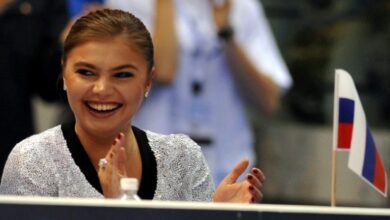 Photo of US sanctions Putin ‘girlfriend,’ more oligarchs for ‘complicity’ in Ukraine war