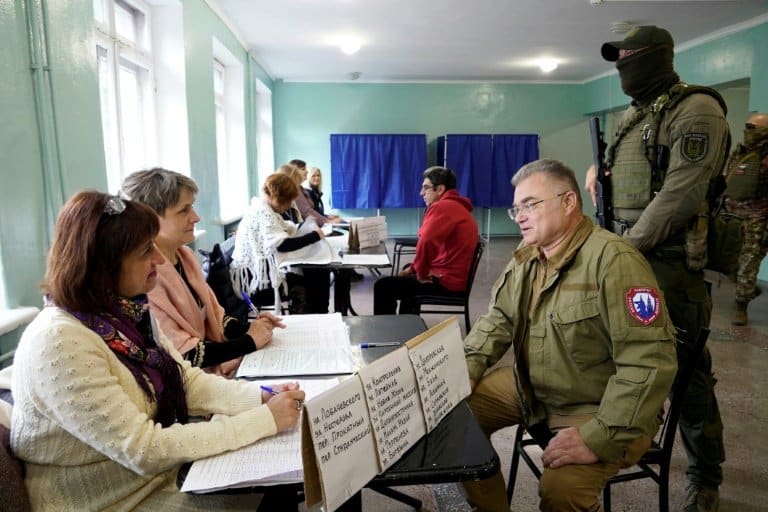 Kremlin proxies to close polls in 'sham' Ukraine annexation votes