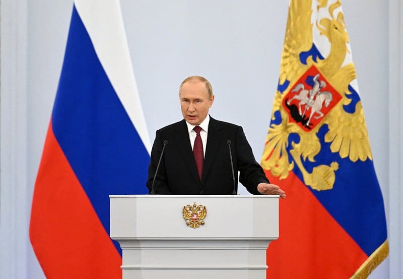 Putin formally annexes four Ukrainian regions