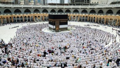 Photo of Man arrested after claiming Mecca pilgrimage for queen