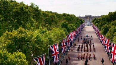 Photo of Five things to know about the queen’s coffin procession