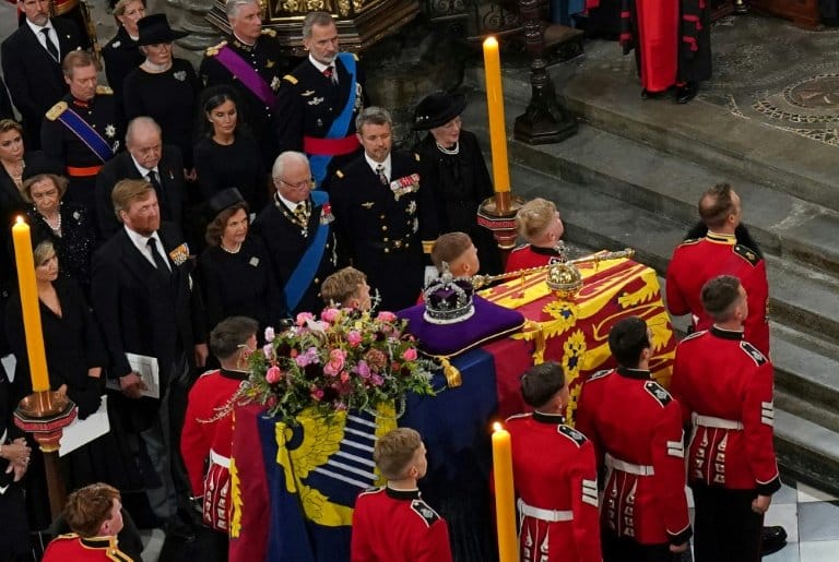 Spain's ex king and son side by side at Elizabeth II's funeral