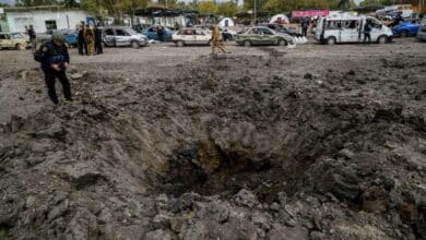 Photo of Attack kills 25 in Ukraine ahead of Kremlin annexation