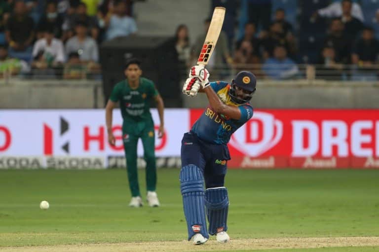 Rajapaksa's unbeaten 71 lifts Sri Lanka to 170-6 in Asia Cup final