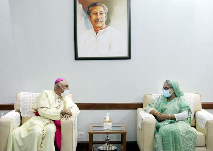 Outgoing Vatican Ambassador calls on PM