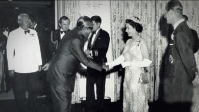 Photo of Bangabandhu, his daughters had memories with Queen Elizabeth II