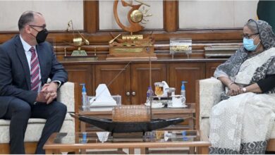 Photo of US envoy calls on PM, lauds Covid handling, vaccination in Bangladesh