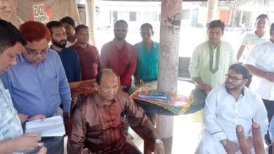 Photo of Sujan aids families of death in Panchagarh boat capsize